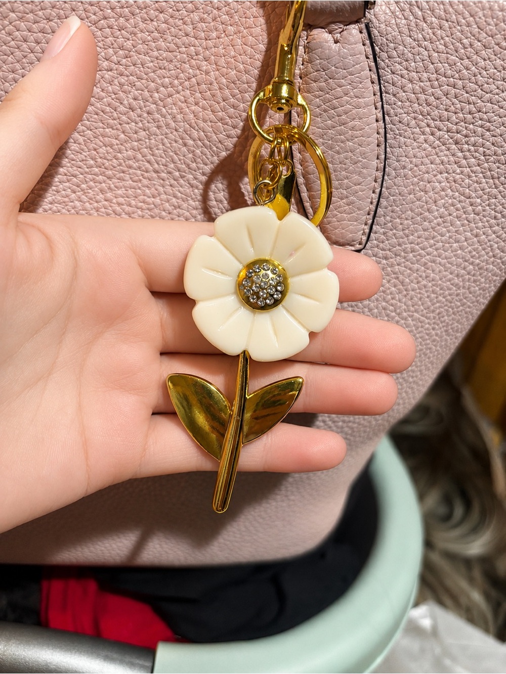 Ivory Flower Charm Keychain - Gold Stem